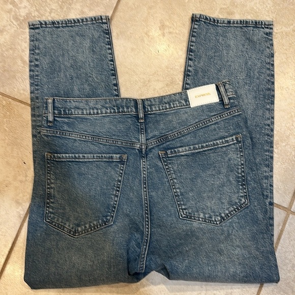 NWT! Express Super High Rise Slim Jeans 12 Acid Wash Destroy Distress - Picture 7 of 7